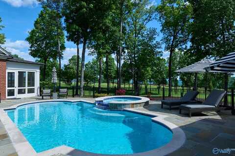 2 Ledge View Drive, Huntsville, AL 35802