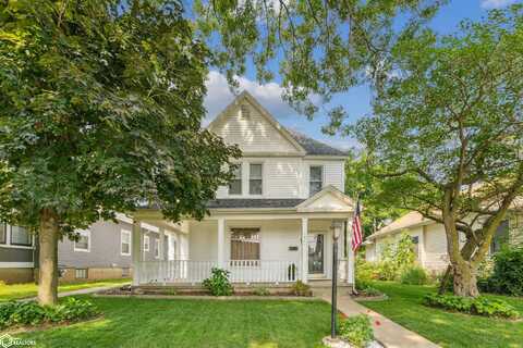 1411 N 7Th Street, Burlington, IA 52601