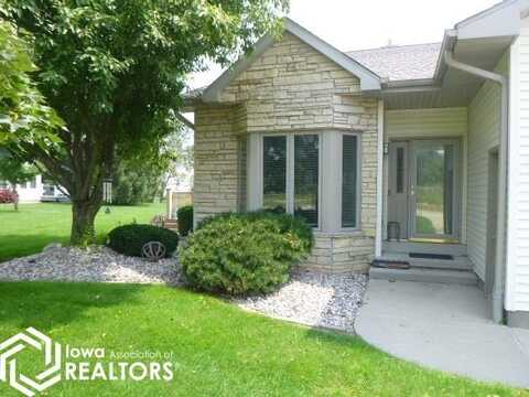 5571 Oak Hills Drive, Burlington, IA 52601