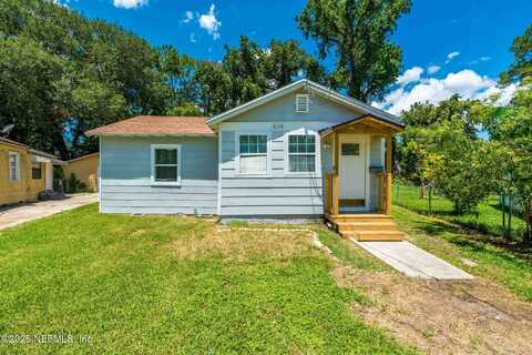 3113 N HOME PARK Circle, Jacksonville, FL 32207
