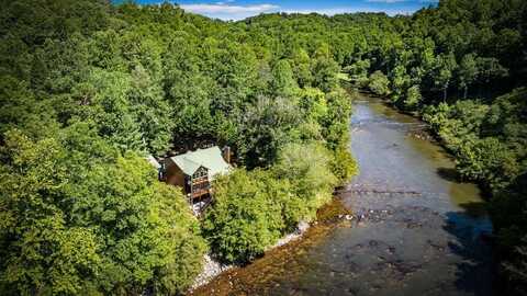 221 Muller Lane, Ellijay, GA 30540