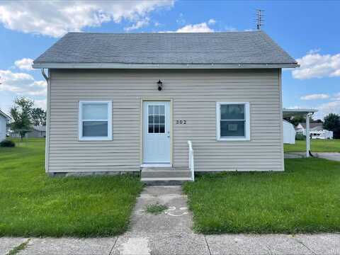 302 W Pleasant Street, Churubusco, IN 46723