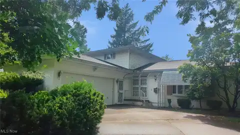 292 Wren Way, Medina, OH 44256