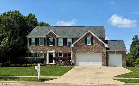 4404 Folkstone Circle, Uniontown, OH 44685