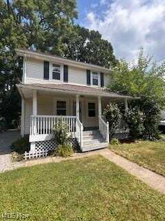 125 Kathron Avenue, Cuyahoga Falls, OH 44221