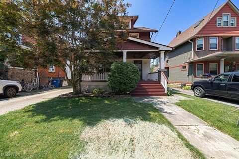 1494 Roycroft Avenue, Lakewood, OH 44107