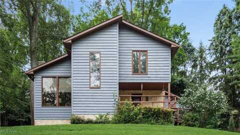 6080 Poplar Drive, Nashport, OH 43830