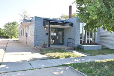 18 E Jefferson Street, Jefferson, OH 44047