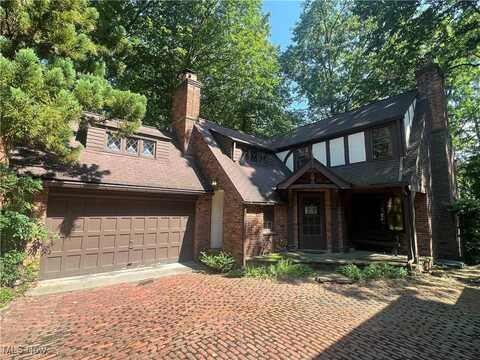 16232 Oakhill Road, East Cleveland, OH 44112