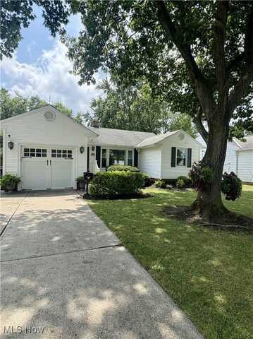 5126 Longton Road, Lyndhurst, OH 44124