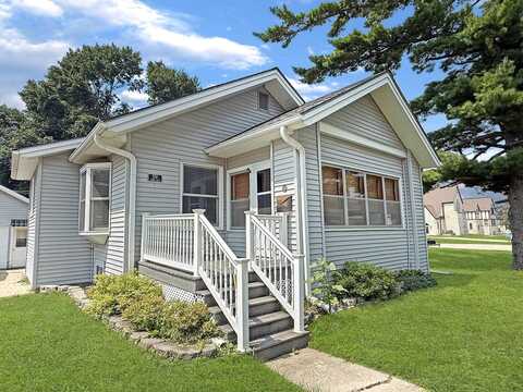 526 North Main Street, Stockton, IL 61085