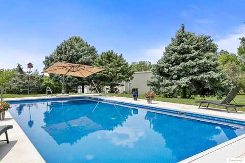 8200 SW 24th Street, Lincoln, NE 68523