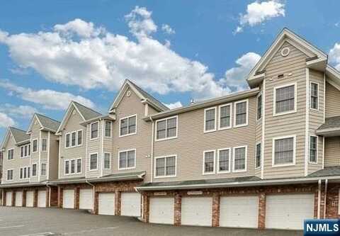 270 Grand Avenue 4C, Palisades Park, NJ 07650