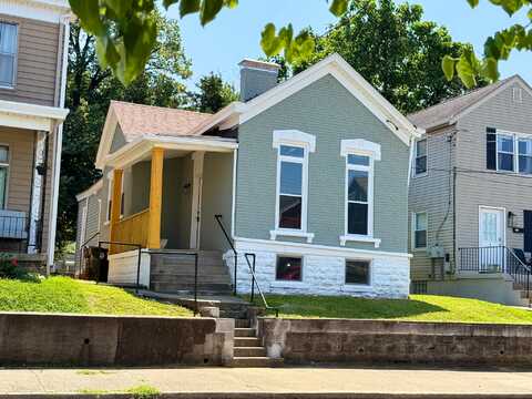 116 8th Avenue, Dayton, KY 41074