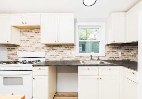 311 Friar Tuck Drive, Exeter, NH 03833