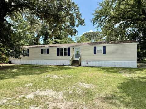 1955 Catherine Lake Road, Richlands, NC 28574