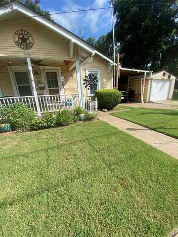 406 Mitchell Avenue, Cleburne, TX 76033