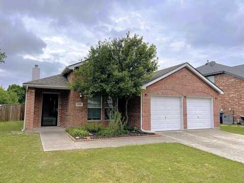1305 Hunter Lane, Celina, TX 75009