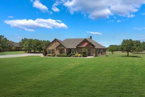 140 Cowan Crossing, Alvord, TX 76225