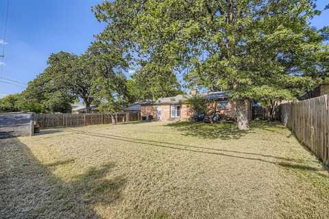 1712 Warren Lane, Fort Worth, TX 76112