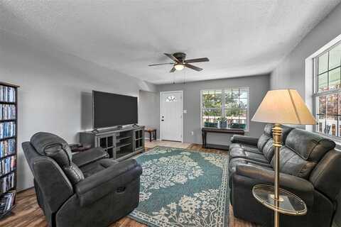 268 Victory Lane, Springtown, TX 76082
