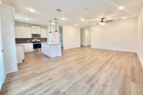133 Lost Oak Drive, Cleburne, TX 76031