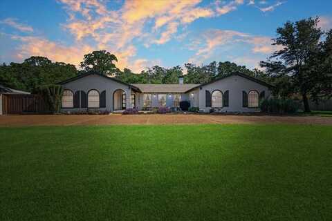3601 Holly Street, Denison, TX 75020