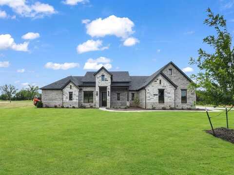 305 Wrangler Court, Weatherford, TX 76020