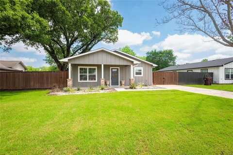 309 S Crockett Street, Edgewood, TX 75117
