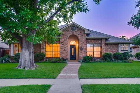 9105 Silverdollar Trail, Irving, TX 75063