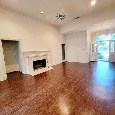 1017 Mccoy Drive, Irving, TX 75062