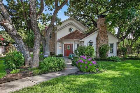 622 Arbor Court, Highland Village, TX 75077