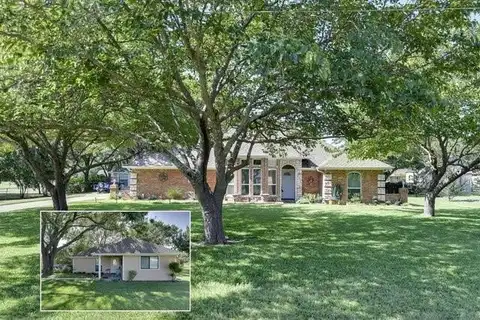 607 Shallow Creek Drive, Oak Leaf, TX 75154