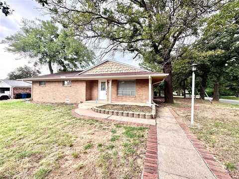 1601 S Lillis Lane, Denison, TX 75020