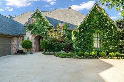 3093 Whispering Oaks Drive, Highland Village, TX 75077