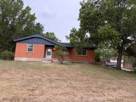 3517 Tourist Dr., North Richland Hills, TX 76117