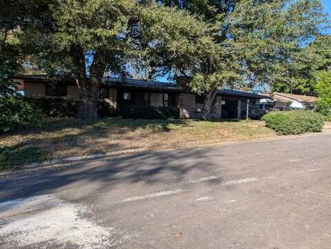 111 Maxine Street, Mineola, TX 75773