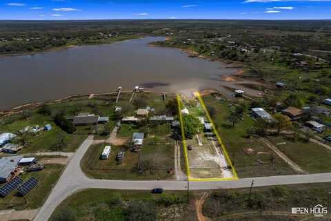 298 Osage Circle, Henrietta, TX 76365