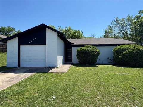8237 Albert Street, White Settlement, TX 76108