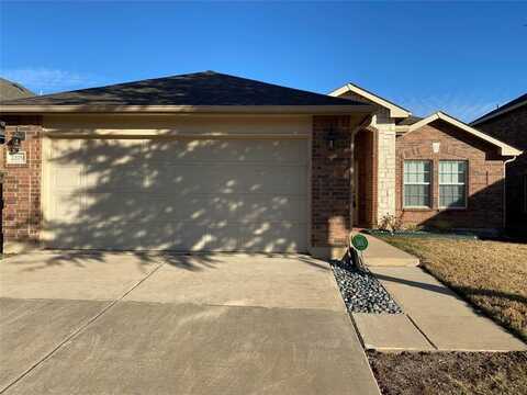 2209 Cavalry Drive, Fort Worth, TX 76177