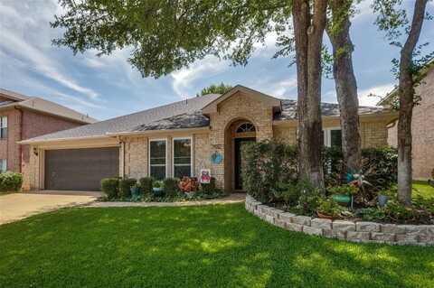 7012 Greenspoint Drive, Arlington, TX 76001