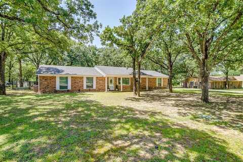 223 Bob White Trail, Burleson, TX 76028