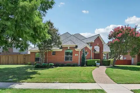 308 Cosbie Drive, Irving, TX 75063