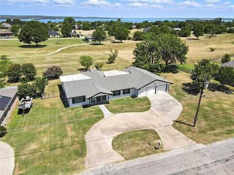 236 Half Moon Way, Runaway Bay, TX 76426