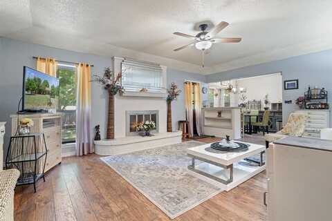 2138 Sierra Drive, Grapevine, TX 76051