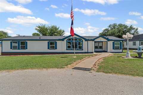 18 Sunny Lane, Burleson, TX 76028