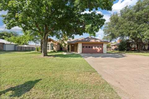 811 McAnear Street, Cleburne, TX 76033