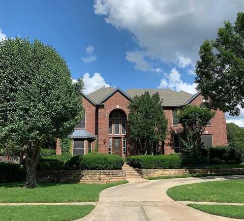 818 Stratford Drive, Southlake, TX 76092