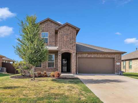 532 Redding Drive, Saginaw, TX 76131
