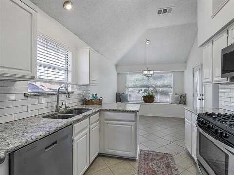 1113 Holly Drive, Carrollton, TX 75010